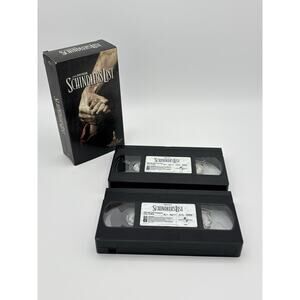 Schindlers List (VHS, 1993, 2-Tape Set) Sealed New